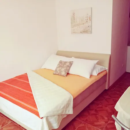 And Ciovo Casa de hóspedes 3*